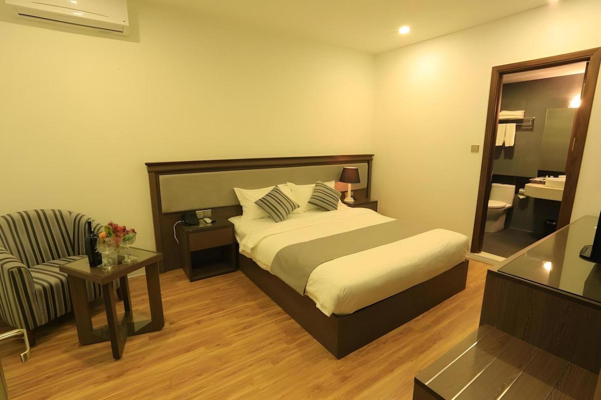 Collection O Le Grand Hanoi Hotel - The Tryst Exterior foto